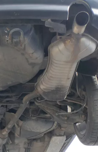 1x Audi A6 4B Quattro Allrad Auspuff Endschalldämpfer rechts hinten 2,5 TDI (176069)