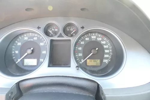 Seat Ibiza 6L Tacho Tachometer Kombiinstrument 187.000km 6L0920820 BME BKV BBM (176102)