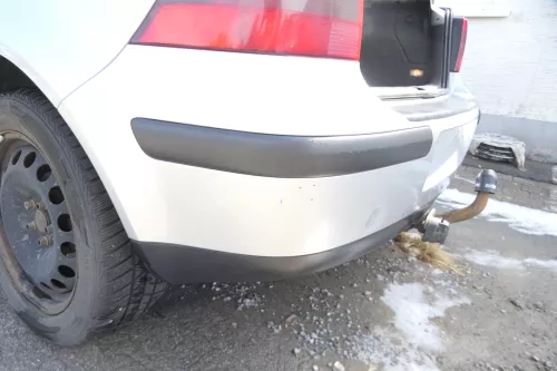 VW Golf 4 Limousine Stoßstange hinten Heckstoßstange Stoßfänger silber LA7W (176163)