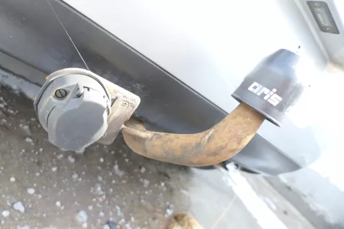 VW Golf 4 Limousine feste starre Anhängerkupplung mit Kabelbaum komplett Bosal (176164)