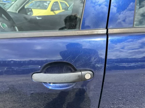 Fabia 6Y Kombi + Limousine Tür vorne links Fahrertür blau LF5U ohneAnbauteile (176173)