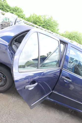 Skoda Fabia 6Y Limousine Schrägheck Tür hinten rechts blau LF5U (176175)