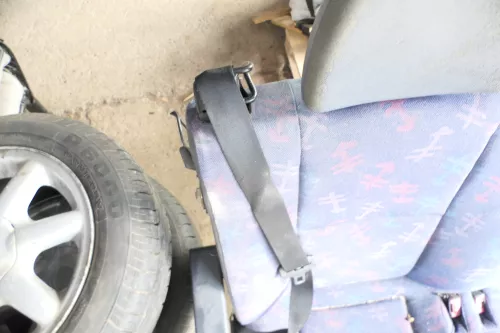 VW Crafter 2E Sprinter 901 902 Sitze hinten Sitz Rückbank 3-er mit Gurt (176236)