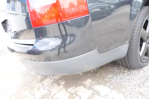 Audi A6 4B Kombi Avant Stoßstange hinten Heckstoßstange schwarz LZ9U (176315)