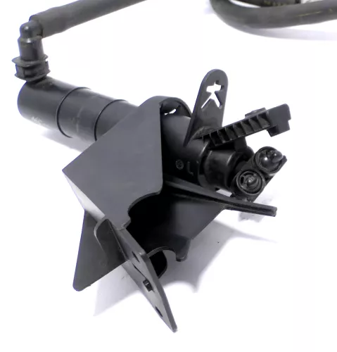 1x VW Polo 9N3 Düse Scheinwerferreininungsanlage SWR Wischwasser links