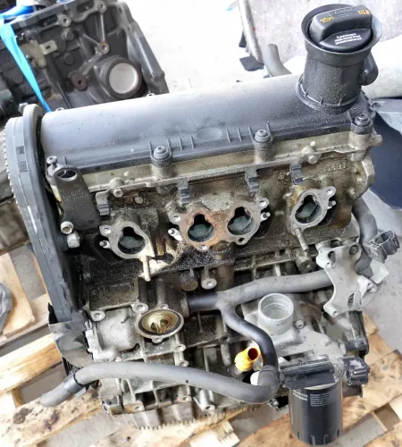 VW Golf 5 Touran Motor BGU 1,6l 75kw 105PS 160.000km (176544)