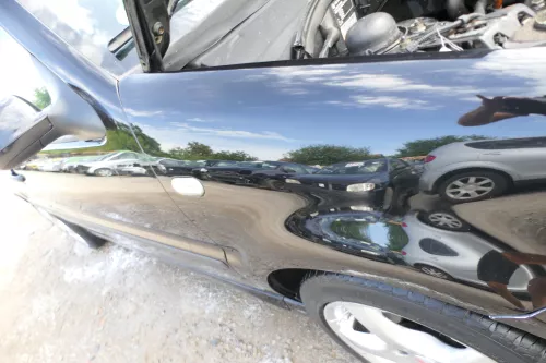 VW Polo 6N2 Kotflügel vorne rechts schwarz L041 (bis untern Schweller (176640)