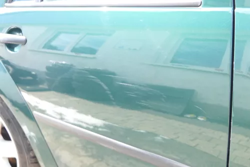 VW Golf 4 Bora Tür hinten rechts nur Kombi / Variant grün LC6M - ohne Anbauteile (176675)