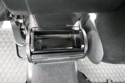 VW Golf 4 Bora Mitteltunnel Aschenbecher hinten Verkleidung schwarz (176682)