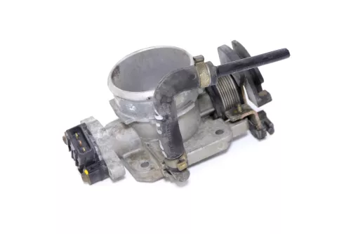 VW Golf 3 T4 Vento Drosselklappe Drosselklappenstutzen 1,8 2,0 1HM061B 