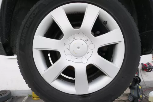 4x Seat Altea 5P Alufelgen 205/65R16 94H Winterreifen Reifen 2x 5mm  5P0601025B (176790)