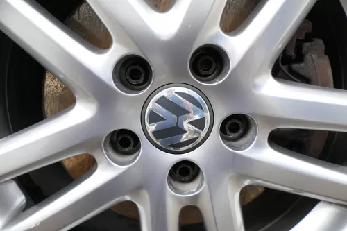 1x Felge Alufelge original Golf 5 6 Touran 7jx17H2 ET54 1K0601025AF 1K0601025DD (176940)