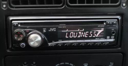 VW Golf 4 Bora T5 T4 Radio JVC KD-G342 MP3 WMA CD Player AUX