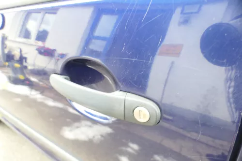 VW Golf 4 Tür vorne links Fahrertür 2/3-Türer blau LB5N ohneAnbauteile (177091)