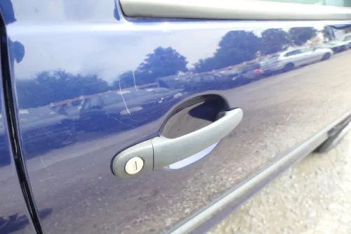 VW Golf 4 Tür vorne rechts Beifahrertür 2/3-Türer blau LB5N ohnAnbauteile (177097)