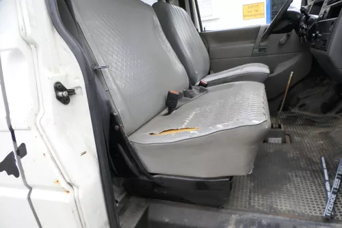 VW T4 Sitz vorne rechts 2er Doppel Beifahrersitz Doppelsitzbank grau mit Konsole (177147)