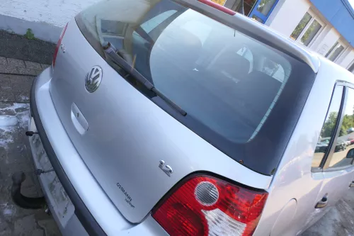 VW Polo 9N3 Fun Heckklappe Kofferraumklappe Klappe hinten Scheibe silber LA7W (177161)
