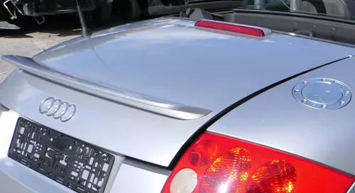 Audi TT 8N Roadster Heckklappe Kofferraumklappe Klappe Spoile hinten silber LY7W (177204)