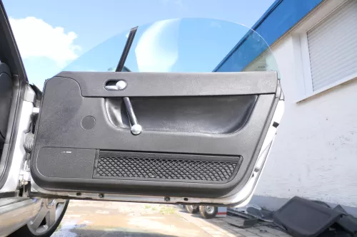 Audi TT 8N Roadster Türverkleidung Verkleidung Tür vorne rechts Leder (177211)