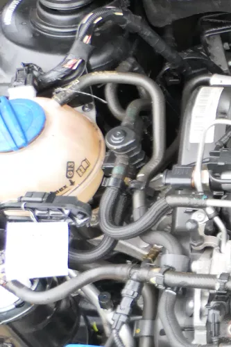 Polo 6R Fabia Leitung Leitungen Kraftstoffleitung Rohre Rohr 1,6 TDI CAYC CAYB C