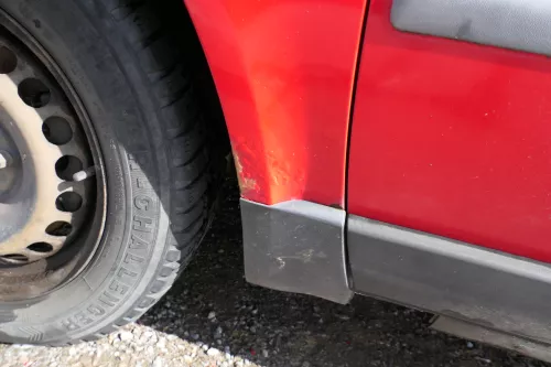 VW Passat 3B Kotflügel vorne links rot LY3D (177556)