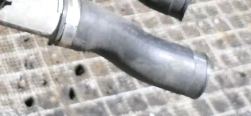 A4 8E B6 Schlauch Rohr Ladeluft 2,5 TDI AKE AYM 8E0145838B