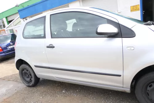 VW Fox 5Z Tür vorne rechts Beifahrertür silber LA7W grau