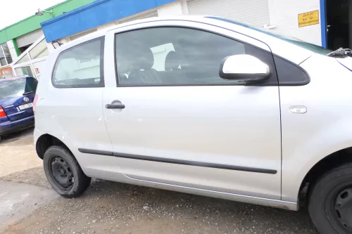 VW Fox 5Z Tür vorne rechts Beifahrertür silber LA7W grau