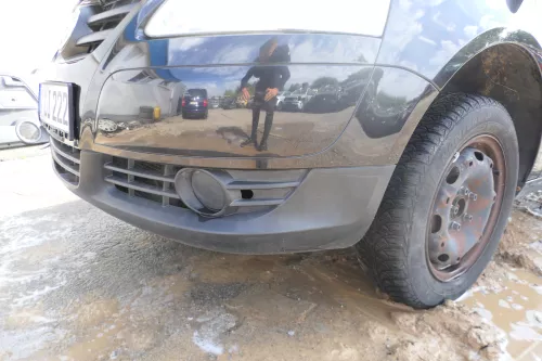 VW Fox 5Z Stoßstange vorne Stoßfänger schwarz LC9Z mit Grill (177679)