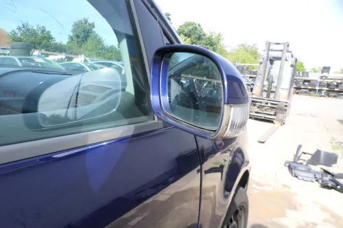 VW Touran 1T3 1T Tür vorne rechts Beifahrertür blau LB5N -ohne Anbauteile (177782)