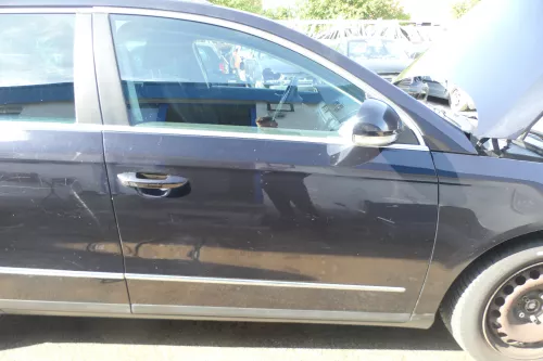 Passat 3C Kombi o. Limo Tür vorne rechts Beifahrer schwarz LC9X ohneAnbauteile