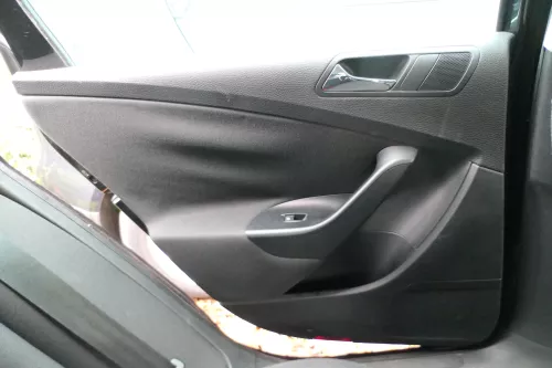 1x VW Passat 3C Variant Türverkleidung Verkleidung Tür hinten links schwarz