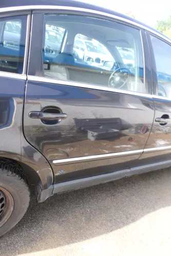 Passat 3B 3BG Limousine Tür hinten rechts schwarz LC9Z - ohne Anbauteile -Chrom (177868)