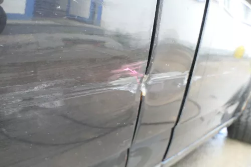 T4 Transporter Tür rechts Schiebetür mit Scheibe Multivan Caravelle schwarz LC9Z (177904)