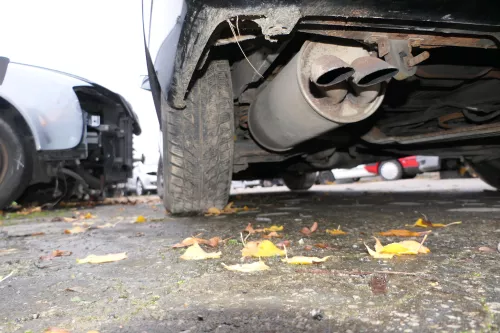 VW T4 Auspuff MIttelschalldämpfer +Endtopf mitte 2,5 TDI ACV AYC AYY AJT AUF