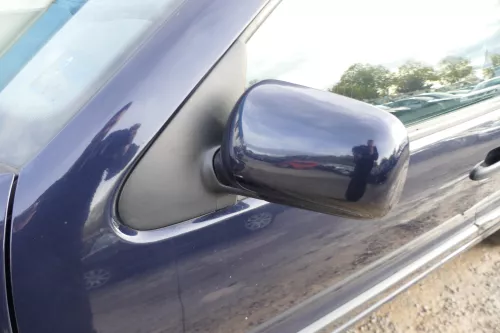 VW Polo 6N mechanisch manuell Spiegel Außenspiegel links blau LC5H