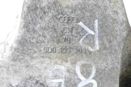 A4 8E B6 3BG Motorhalter Stütze 8D0199306AA Motorlager Motorstütze rechts (178090)