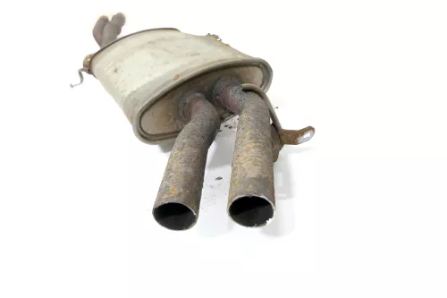 A4 8E B6 Auspuff Mitteltopf Mittelschalldämpfer 2,4 BDV AMM 8E0253409S    MÄNGEL (178204)