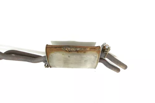 A4 8E B6 Auspuff Mitteltopf Mittelschalldämpfer 2,4 BDV AMM 8E0253409S    MÄNGEL