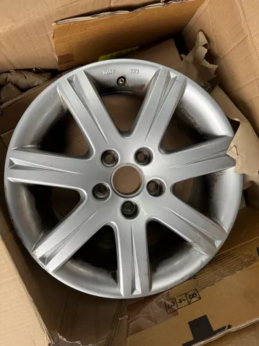 1x Audi A6 4F Alufelge Felge original 4F0071496  666 7x16H2 ET42 KBA 46112