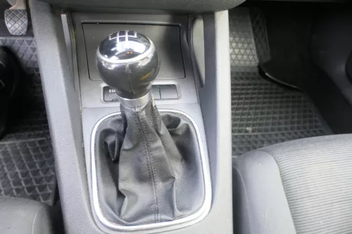 Golf 5 Schaltknauf Schaltsack Schaltung Schaltknüppel Leder 5-Gang 1K0711113BG (178495)