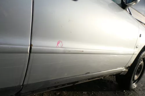 Audi A4 B5 Tür nur Türblatt vorn rechts Beifahrertür grau silber LY7M Kombi Limo (178549)
