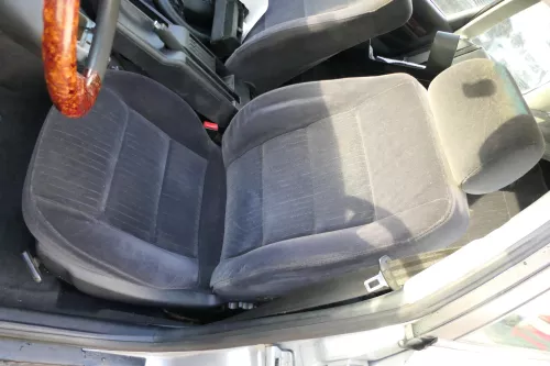 Audi A4 B5 Sitz Fahrersitz vorne links höhenverstellbar
