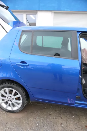Skoda Fabia 5J Limousine Tür hinten rechts blau LF5W (178613)