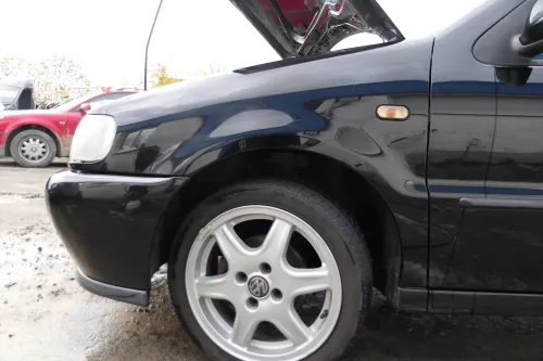 VW Polo 6N 6N1 Kotflügel vorne links schwarz L041