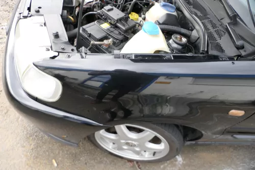 VW Polo 6N 6N1 Kotflügel vorne links schwarz L041 (178650)