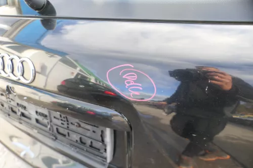 A3 8L bisBj.ca1999 Heckklappe Kofferraumklappe Klappe hinten schwarz LY9B Scheib (178803)