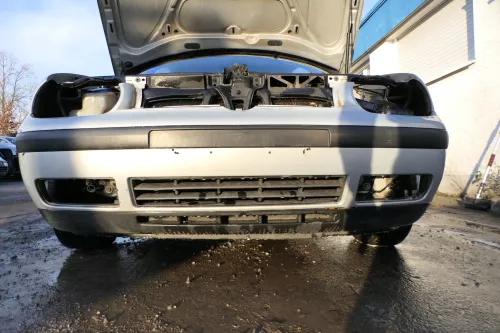 VW Golf 4 1J Stoßstange vorne Stoßfänger vorn silber LB7Z