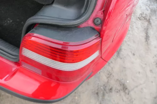 VW Golf 4 Limousine Stoßstange hinten Heckstoßstange Stoßfänger rot LY3D (178895)