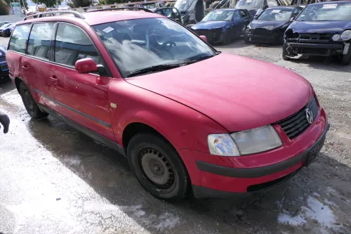 VW Passat 3B Motorhaube Klappe vorne vorn Haube rot LY3D (178905)